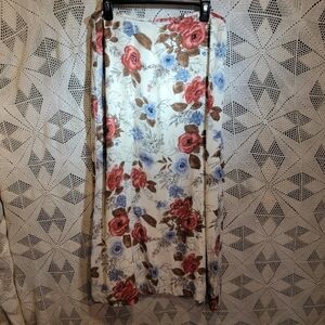 Josephine Chaus size 14 100% silk shell floral skirt. Cream, brown & red
